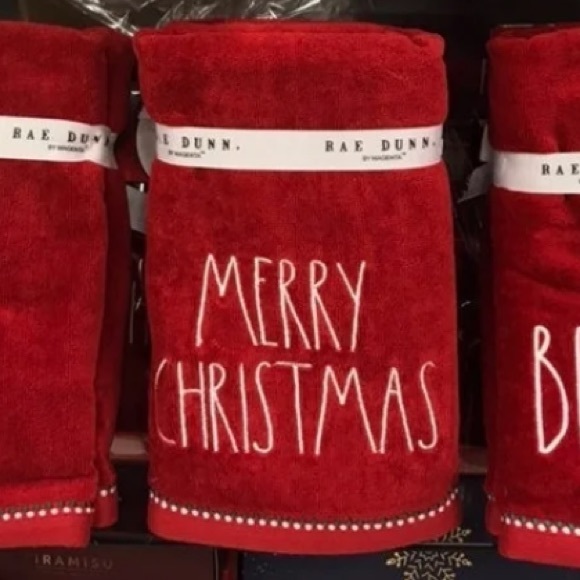 NWT Rae Dunn Christmas Hand Towels